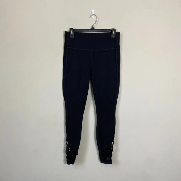 Athleta High Rise Sublime 7/8 Tight Leggings Women's Medium Black Cutout Active - Picture 4 of 16